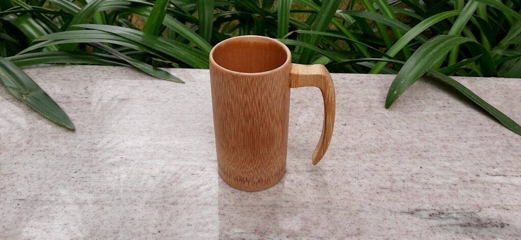 15cm tall bamboo cup with handle