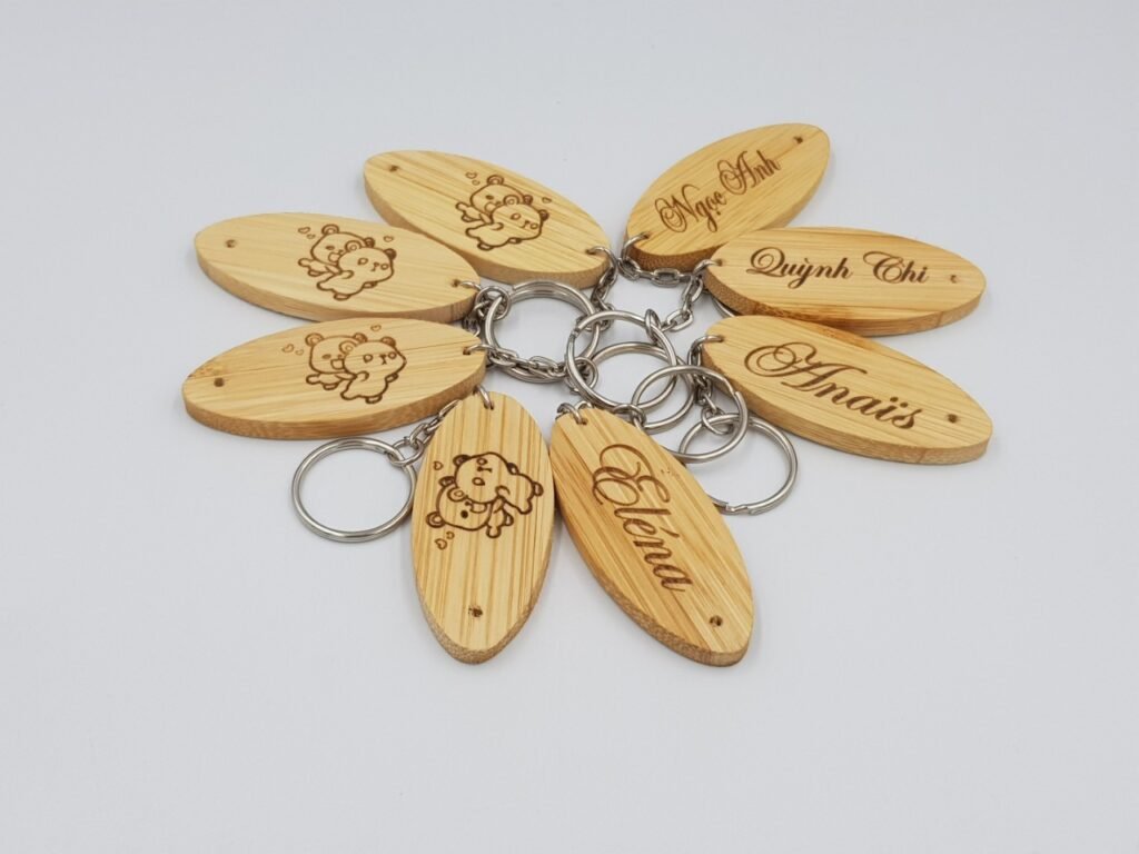 Oval bamboo keychain