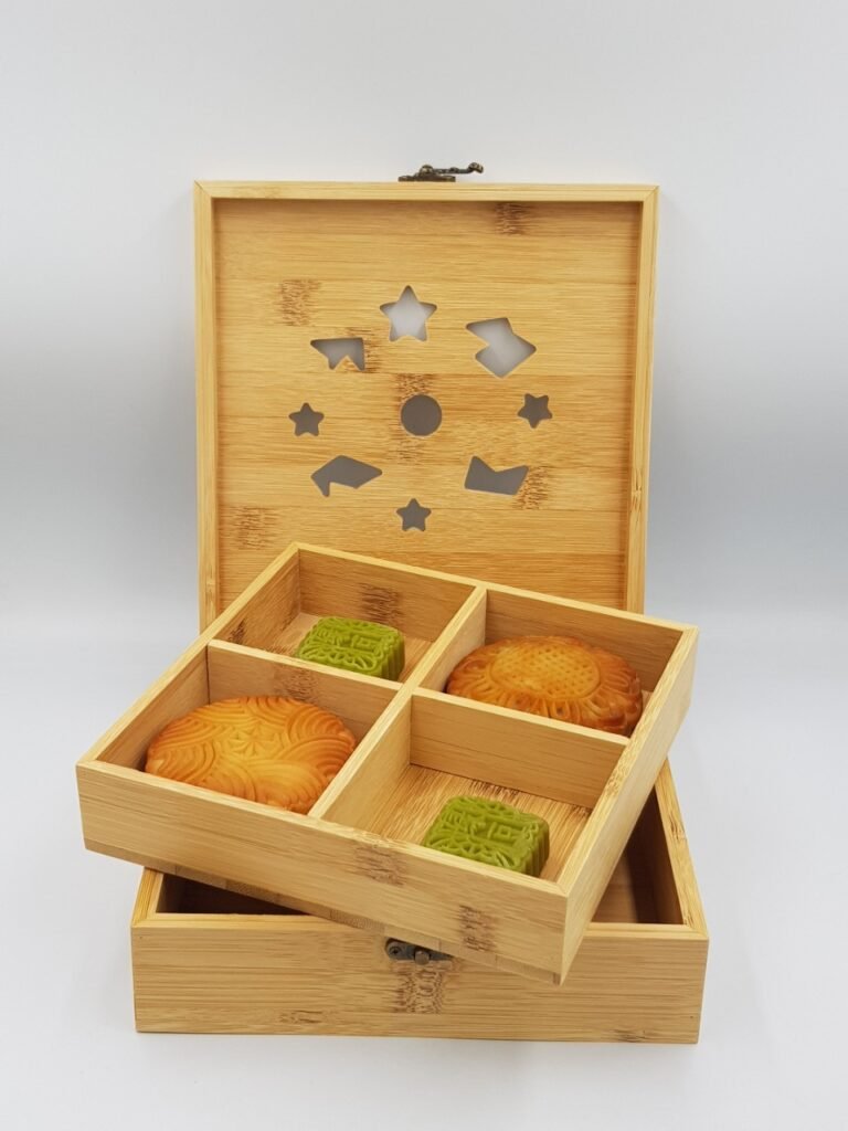 Square bamboo box with keychain divider